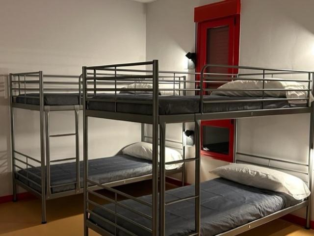 Albergue A Pobra Do Brollon Exteriör bild